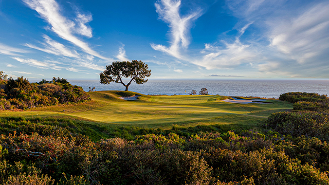 Golf course at Pelican Hill